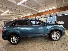 2014 Kia Sorento LX - Photo 6