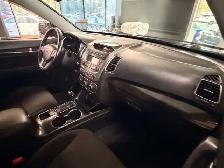 2014 Kia Sorento LX - Photo 11