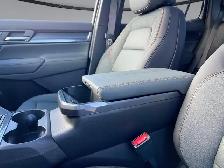 2027 GMC Terrain AT4 - Photo 25