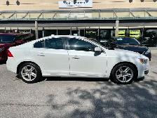 2015 Volvo S60 4dr Sdn T5 Drive-E Premier Plus FWD - Photo 3