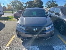 2025 Honda Odyssey Touring | 1 Owner | Clean Carfax | Leather - Photo 2