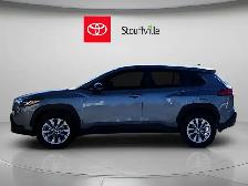 2025 Toyota Corolla Cross LE GENUINE | LE PACKAGE | GAS | AUT... - Photo 2