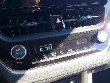 2025 Toyota Corolla Cross LE GENUINE | LE PACKAGE | GAS | AUT... - Photo 14