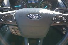 2017 Ford Escape Titanium | No Accidents | Fully Loaded - Photo 15