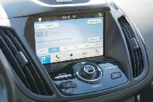 2017 Ford Escape Titanium | No Accidents | Fully Loaded - Photo 17