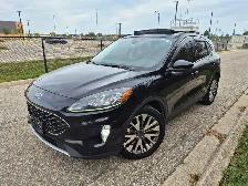 2022 Ford Escape Titanium Hybrid AWD