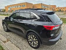 2022 Ford Escape Titanium Hybrid AWD - Photo 8