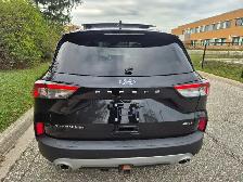2022 Ford Escape Titanium Hybrid AWD - Photo 10