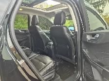 2022 Ford Escape Titanium Hybrid AWD - Photo 19