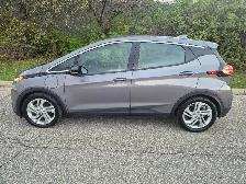 2022 Chevrolet Bolt EV 5dr Wgn 1LT - Photo 4