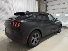 Ford Mustang Mach-E Sélect AWD 2023 à vendre - Photo 5