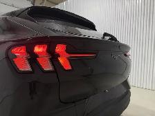 Ford Mustang Mach-E Sélect AWD 2023 à vendre - Photo 8