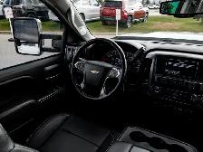 2017 Chevrolet Silverado 3500HD LT - Photo 24