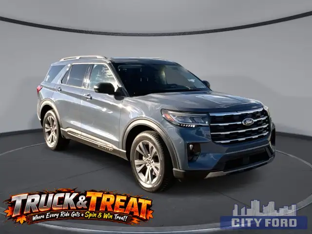 2026 Ford Explorer Active w/200A Pkg 4x4