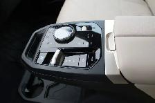 BMW IX xDrive40 M-Sport premium comfort pack mass seat head  up - Photo 17