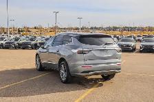 2024 Buick Enclave Avenir V6 AWD | 7 Passenger Seating - Photo 6