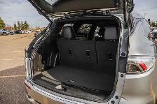 2024 Buick Enclave Avenir V6 AWD | 7 Passenger Seating - Photo 8