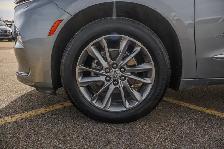 2024 Buick Enclave Avenir V6 AWD | 7 Passenger Seating - Photo 13