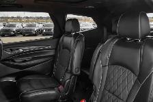 2024 Buick Enclave Avenir V6 AWD | 7 Passenger Seating - Photo 34