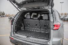 2027 GMC Acadia Elevation - Photo 8