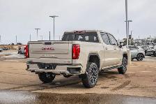 2026 GMC Sierra 1500 AT4 - Photo 8
