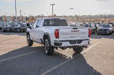 2025 GMC Sierra 3500HD Denali Reserve | Technology/Safety - Photo 6