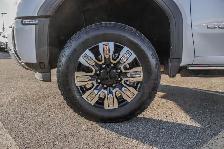 2025 GMC Sierra 3500HD Denali Reserve | Technology/Safety - Photo 13