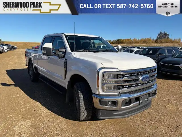 2023 Ford Super Duty F-350 SRW LARIAT FX4 7.3L Gas | B&O Audio