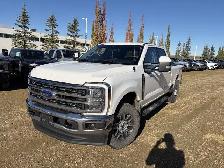 2023 Ford Super Duty F-350 SRW LARIAT FX4 7.3L Gas | B&O Audio - Photo 3