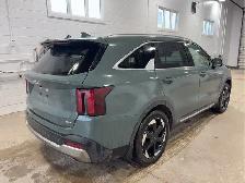 2026 Kia Sorento Hybrid - Photo 4