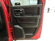RAM 1500 CLASSIC 2021 EXPRESS / QUAD-CAB / BOITE 6'4' / V6 3.6L - Photo 14