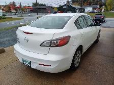 2012 Mazda 3 GX - Photo 5