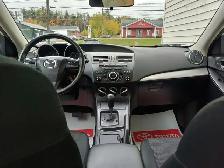 2012 Mazda 3 GX - Photo 8