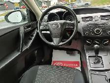 2012 Mazda 3 GX - Photo 9