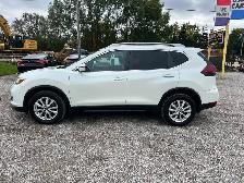 2018 Nissan Rogue AWD SV CERTIFIED - Photo 2