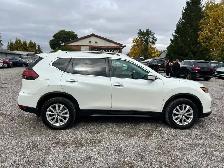 2018 Nissan Rogue AWD SV CERTIFIED - Photo 6