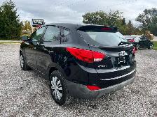 2013 Hyundai Tucson FWD 4dr I4 Auto GL Ltd Avail CERTIFIED - Photo 3