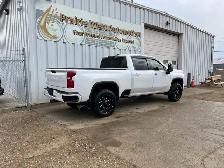 2020 Chevrolet Silverado 2500HD High Country Crew Cab 6.6L V8 Di - Photo 5