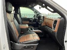 2020 Chevrolet Silverado 2500HD High Country Crew Cab 6.6L V8 Di - Photo 22