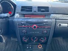 2006 Mazda Mazda3 Sport | Sunroof | Heated Seats - Photo 17