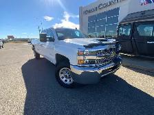 2019 Chev 3500HD LT Silverado Crew Cab 8Foot Long Box | Rear Vis - Photo 3