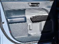 2024 Ford Maverick LARIAT - Photo 11