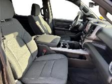 2027 Ram 1500 Express - Photo 17