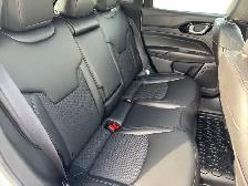 2026 Jeep Compass North Altitude 4x4, Pano Sunroof - Photo 18