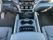 2027 Ram 1500 Express - Photo 15