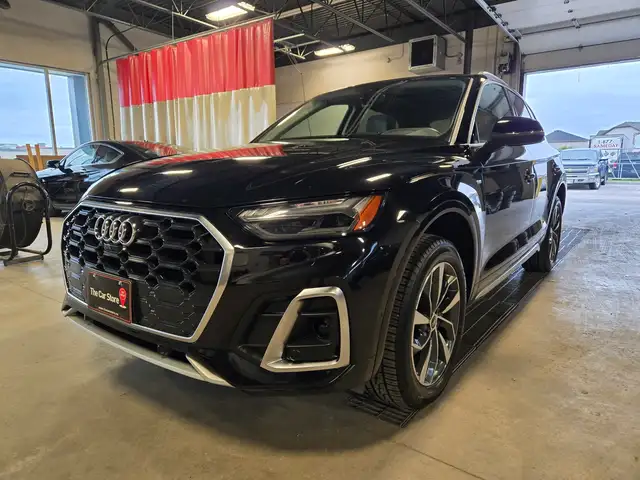 2021 Audi Q5 Technik S-Line Local | 1 Owner | 0 Accidents