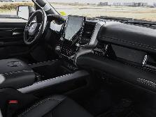2025 Ram 1500 SPORT CREWCAB 4X4 LEATHER SUNROOF - Photo 17