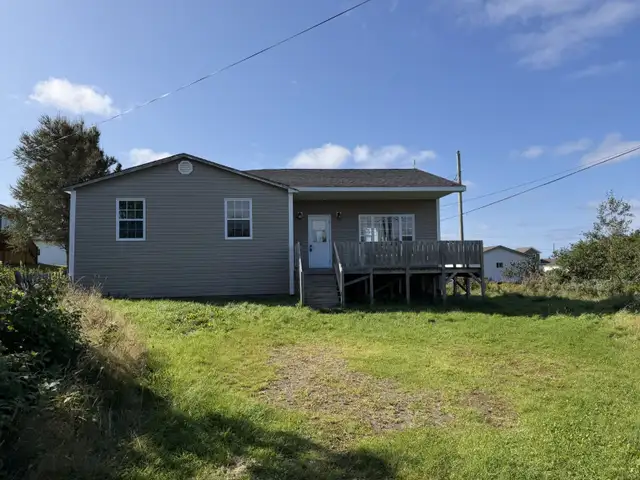 2 Birch St, Aspen Cove NEW PRICE!