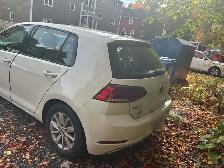 WOW! Aubaine à saisir — Golf 2018 manuelle 113 655 km - Photo 2