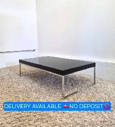 DELIVERY AVAILABLE Beautiful Modern Coffee Table/Side Sofa Table